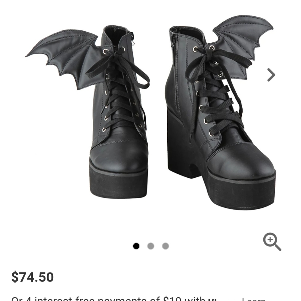 Iron fist bat wing boot